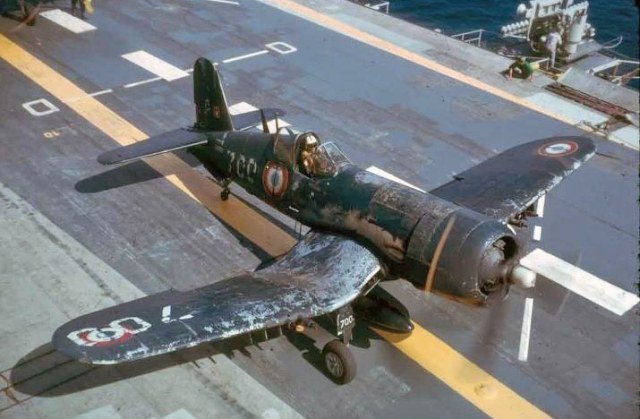 Chance Vought F4U Corsair (1).jpg